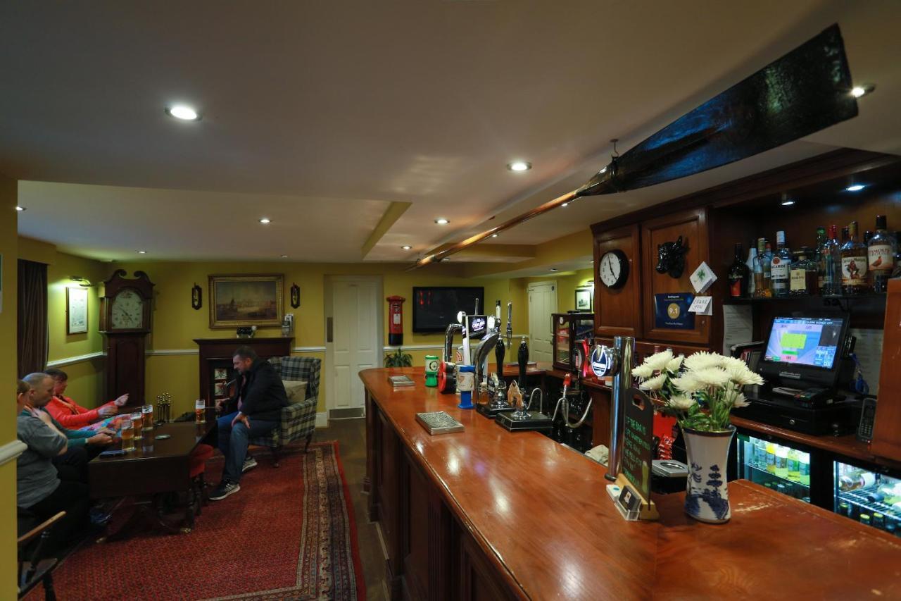 The Black Bull Hotel Wark  Extérieur photo